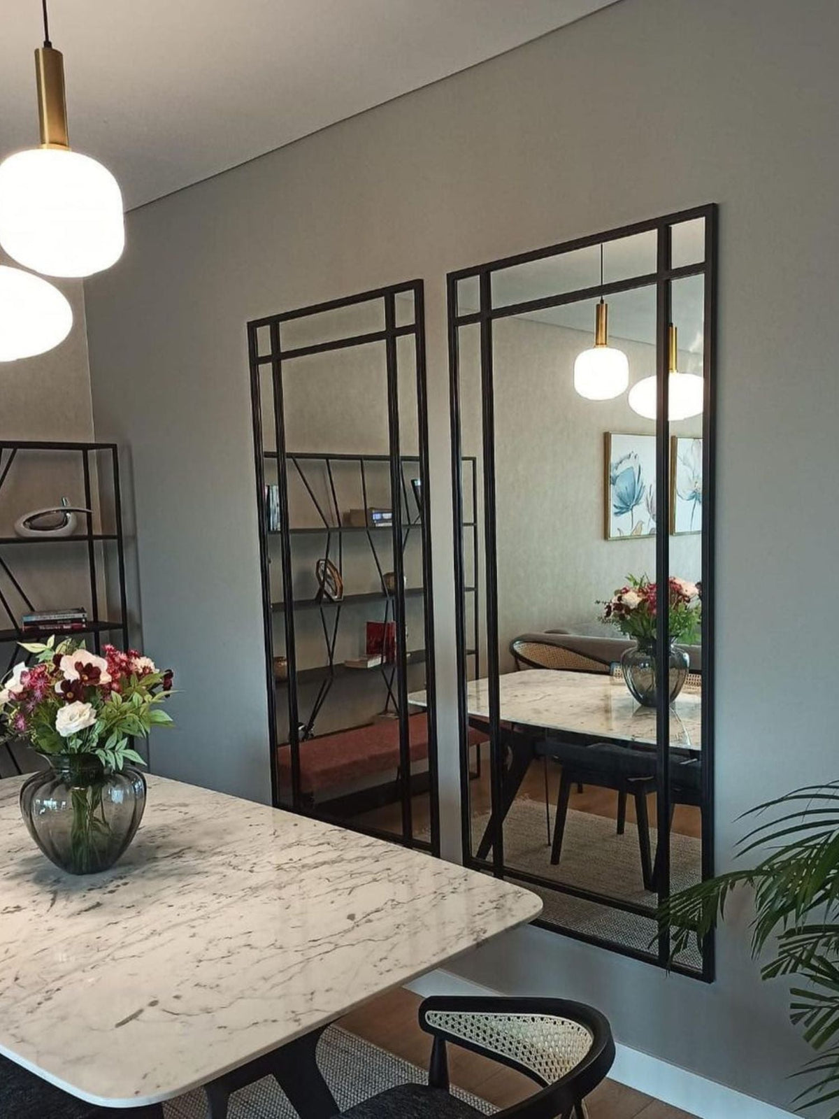 Duże Lustro Podłogowe w Kratę 180x80 Czarne